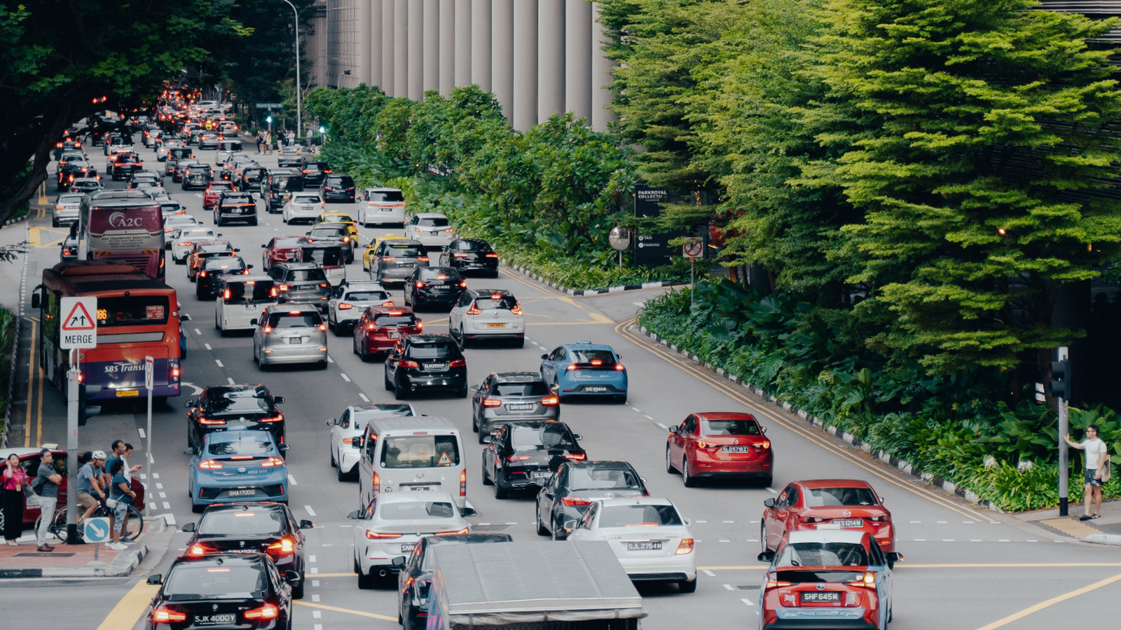 Singapore Just Got Even More Hostile To Car Owners, Unless (You Guessed It) They're Rich