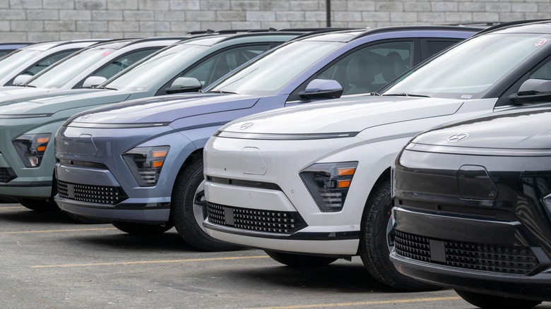 A statement of Hyundai EUV sporty vehicles, connected nan parking batch of a car dealership.