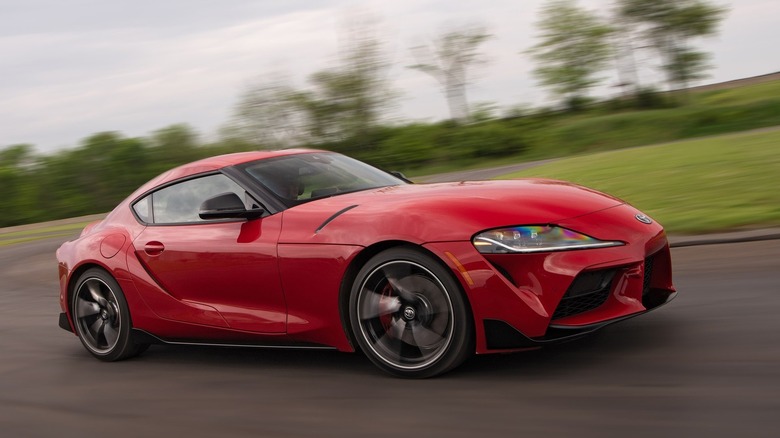 Toyota Supra red front 3/4