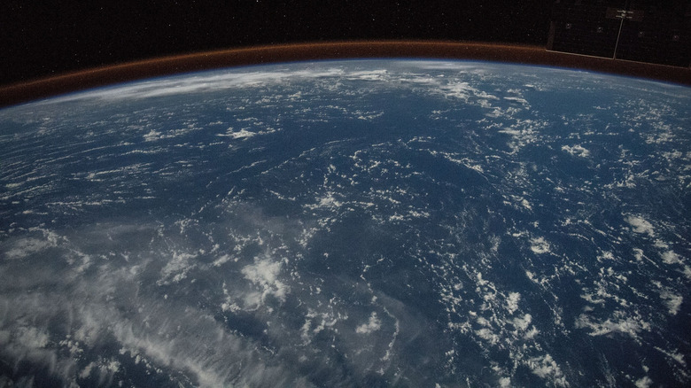 View of the Earth's atmosphere from the International Space Station