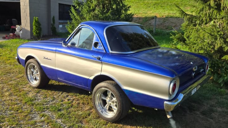 A shortened Ford Falcon