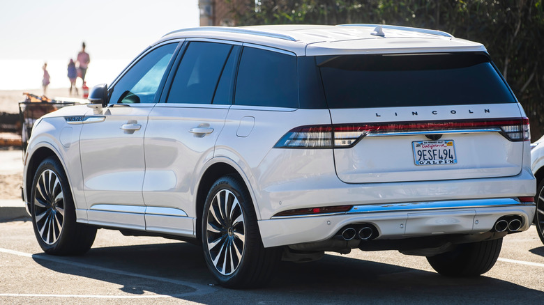29 states, including California, require front and rear license plates
