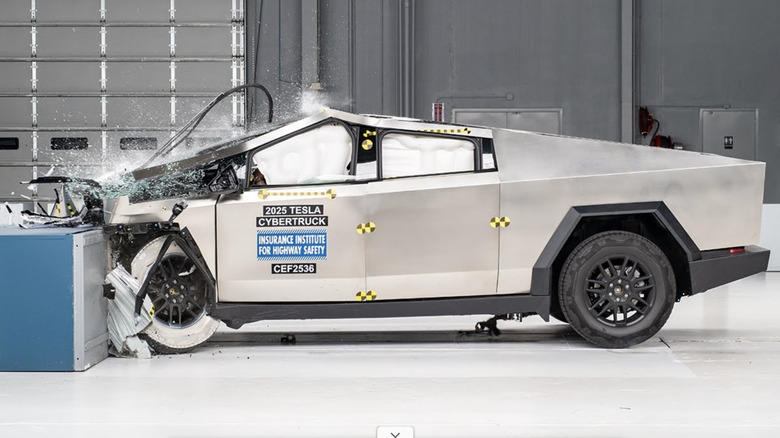 Cybertruck crash test