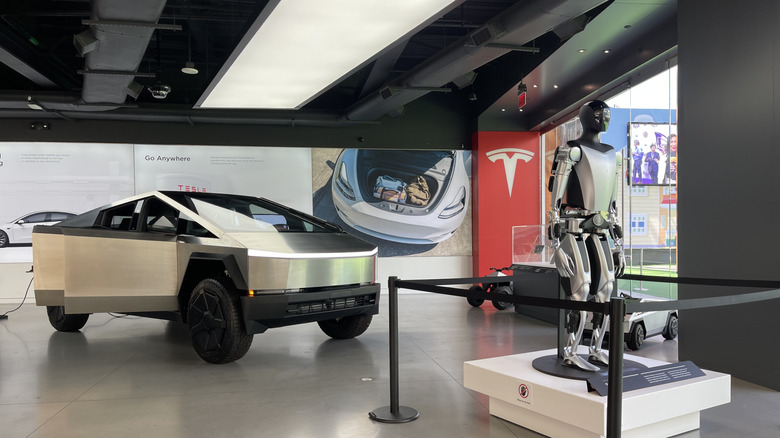 LOS ANGELES, April 15th 2024: Tesla Cybertruck Cyberbeast and Tesla Bot Optimus standing inside a showroom in Century City, Los Angeles.