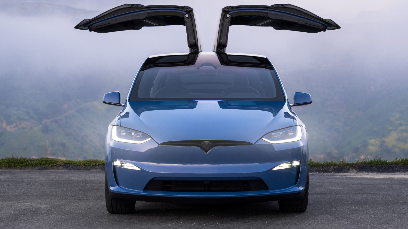Tesla's Discontinued Model X Is Now The Fastest Selling Used Car In The U.S.