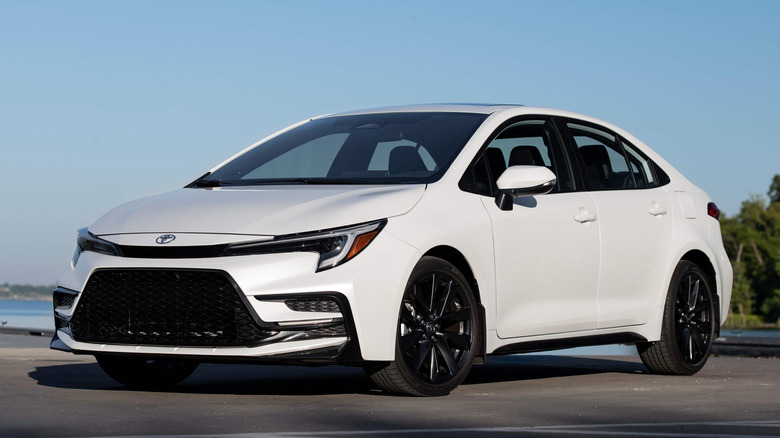 Toyota Corolla front three-quarter