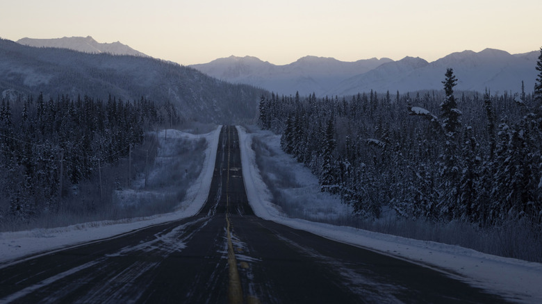 The Alaska Highway in winter