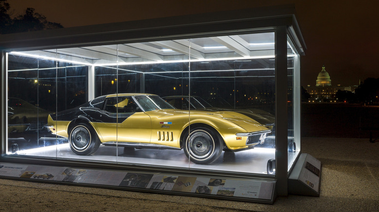 Side shot of Al Bean's 1969 Corvette Stingray painted in unique Apollo 12 colors