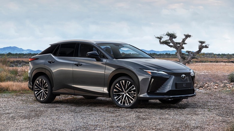 Lexus RX 450e front 3/4