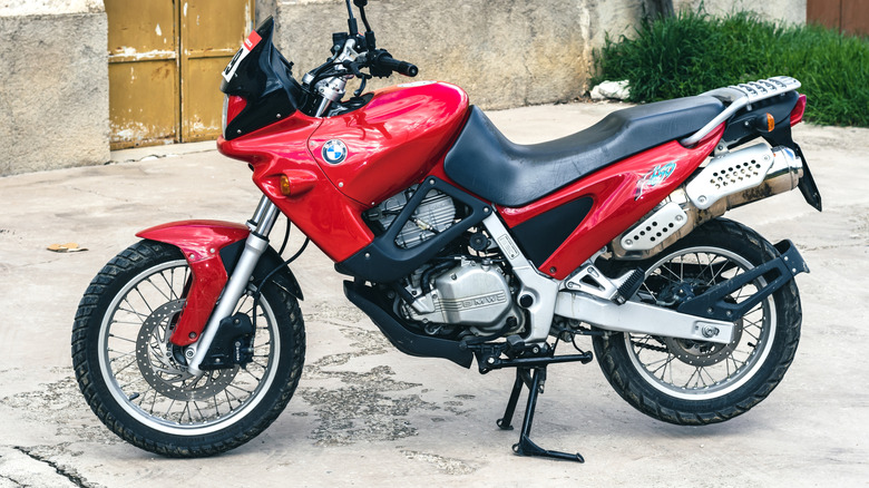 BMW F650 GS motorbike parked