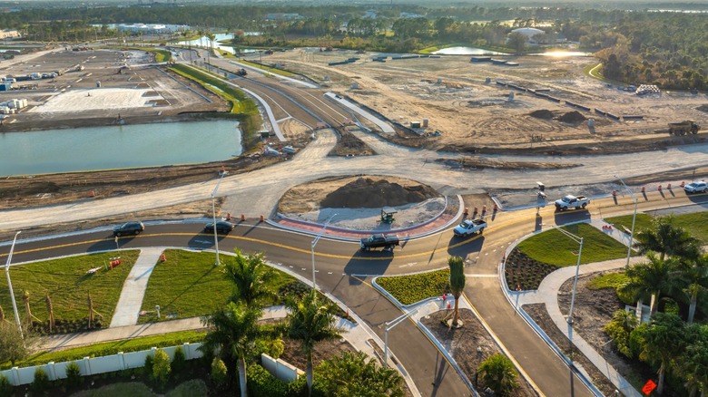 Roundabout intersection nether construction