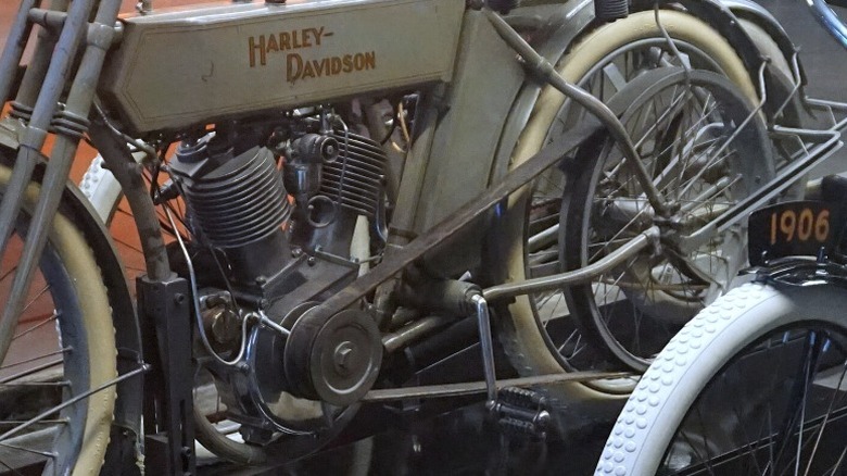 A 1909 Harley-Davidson V-twin engine