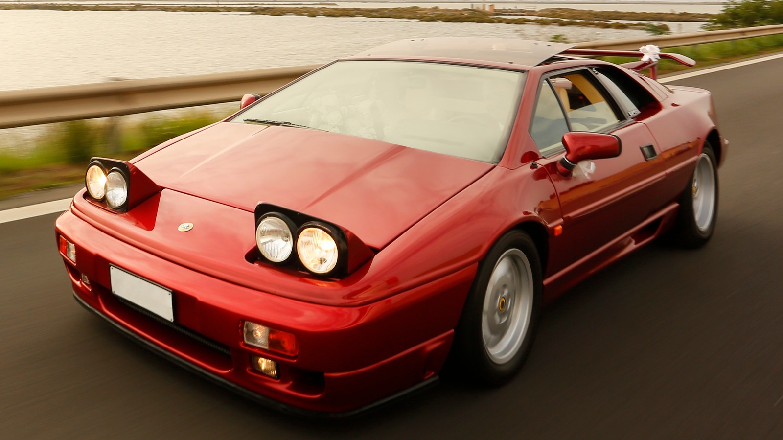 The Lotus Esprit Almost Got The Corvette ZR-1's LT5 V8