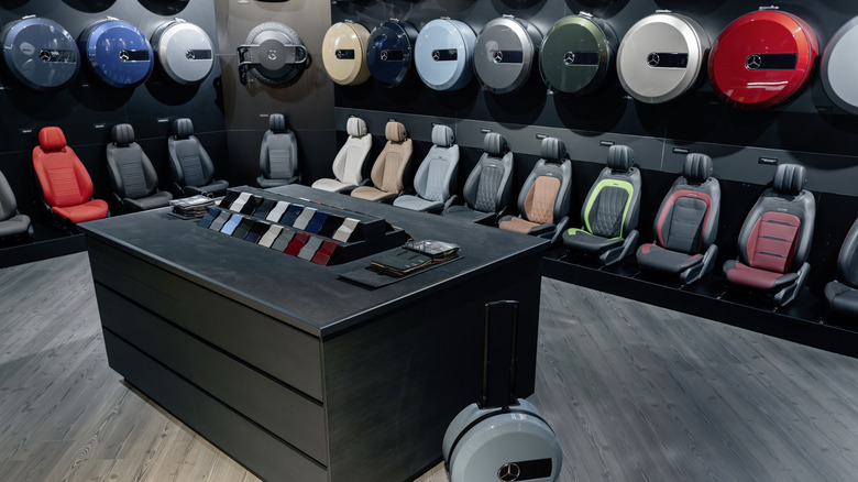 A room showing the scope of customization available to G-Class customers