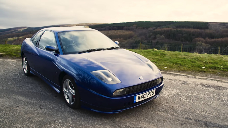 Fiat Coupe Turbo 20V front 3/4 view