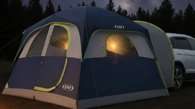 Product image of Unipros 6-person SUV tent.