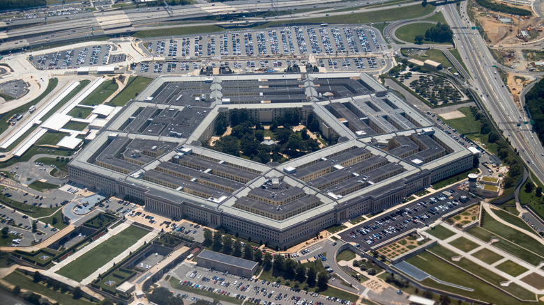 Aerial view of the Pentagon complex with surrounding roads, parking and greenery
