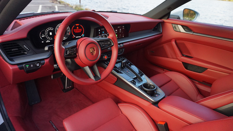 2025 Porsche 911 Carrera S interior