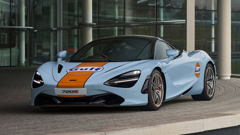 2023 McLaren 720S in Gulf Oil racing livery