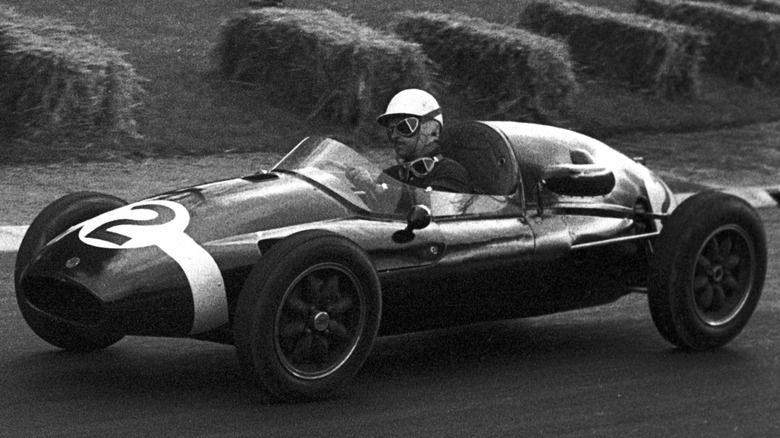 Maurice Trintignant driving to victory in a Cooper T43 at the 1958 Grand Prix of Pau.