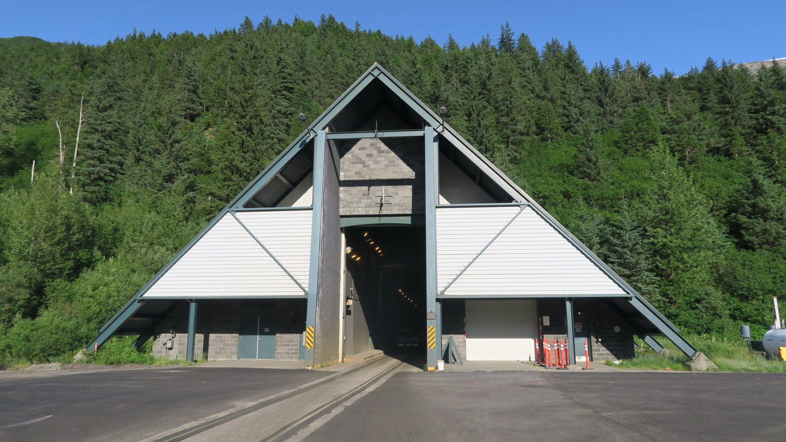 The Road Into This Alaska City Is A One-Lane Tunnel That Cars Share With Trains - Jalopnik