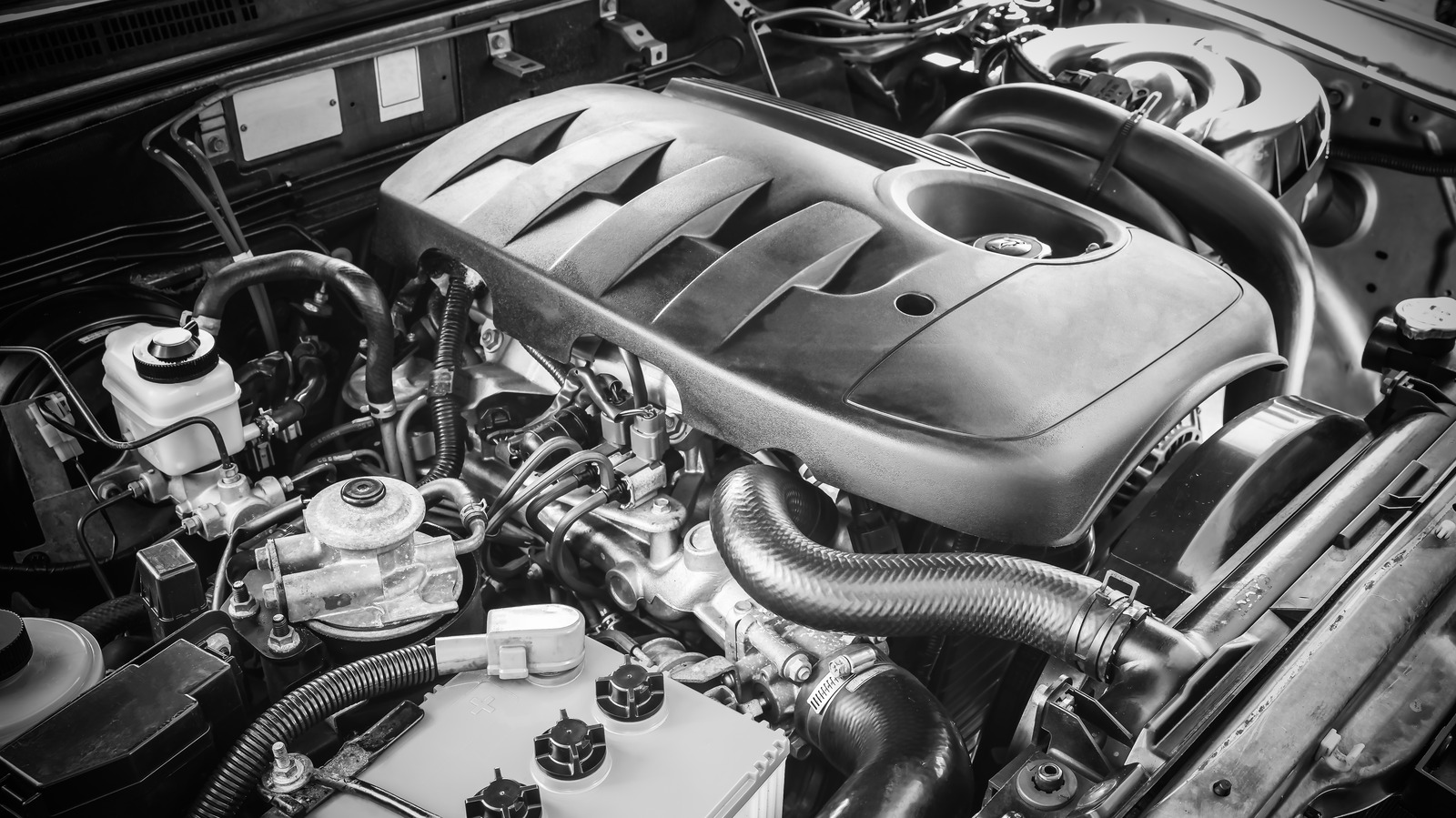 The Science Behind Diesel Engines (No Spark Plugs Required)