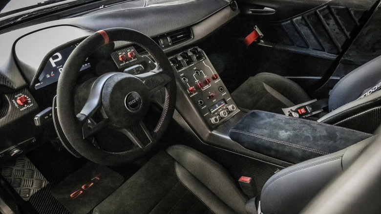 SGT Automobili 55-SGT interior.