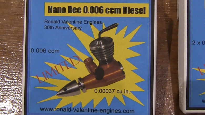 The box art for a Valentine Nano Bee engine.