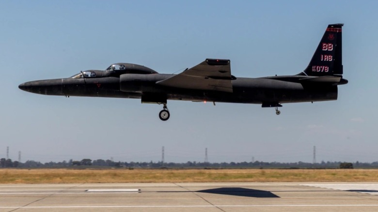 A U-2 taking off