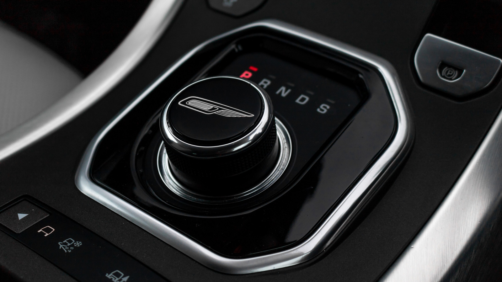 The World's First 9-Speed Automatic Transmission Was Plagued With Problems
