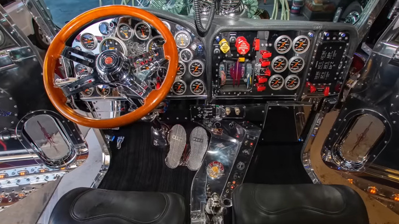The custom interior of Thor24 semi truck