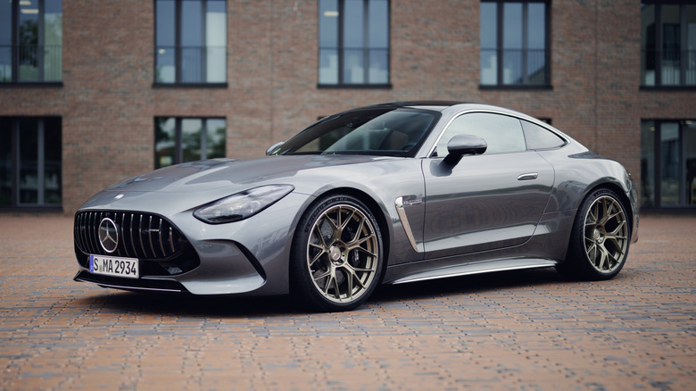 Front 3/4 view of a grey Mercedes-AMG GT63 S E Performance