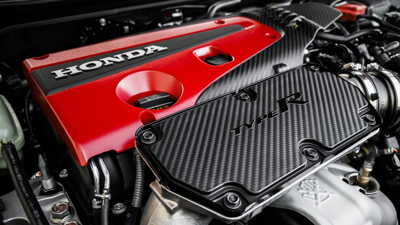 Under-hood shot of 2023 Civic Type R K20C1 engine