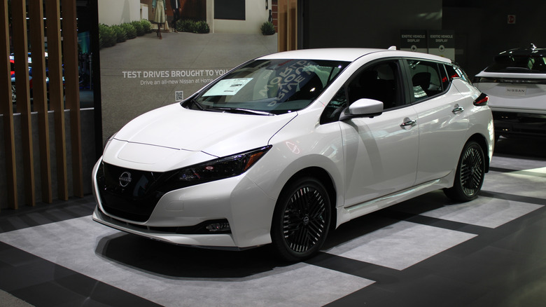 White Nissan Leaf at car show