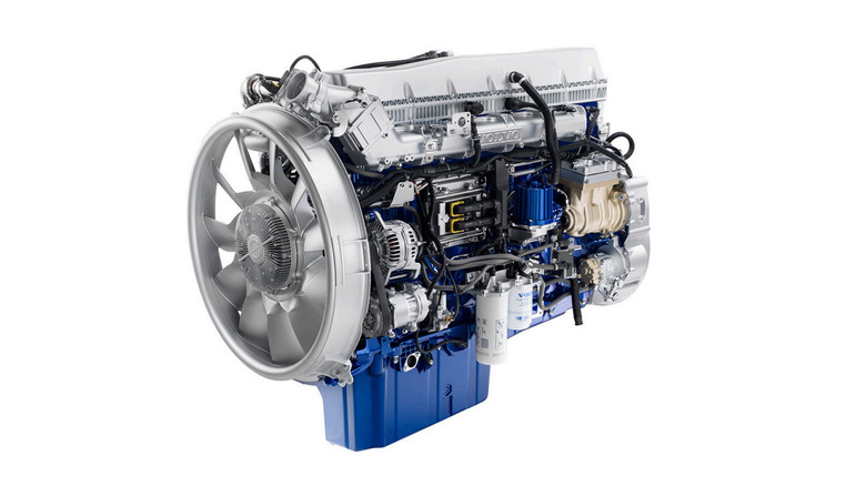 Volvo D16K750 16.1-liter inline-6 turbodiesel engine with blue block. The image shows a 4/3 view on white background