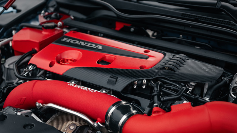 A K20C1 engine inside a Honda Civic Type R