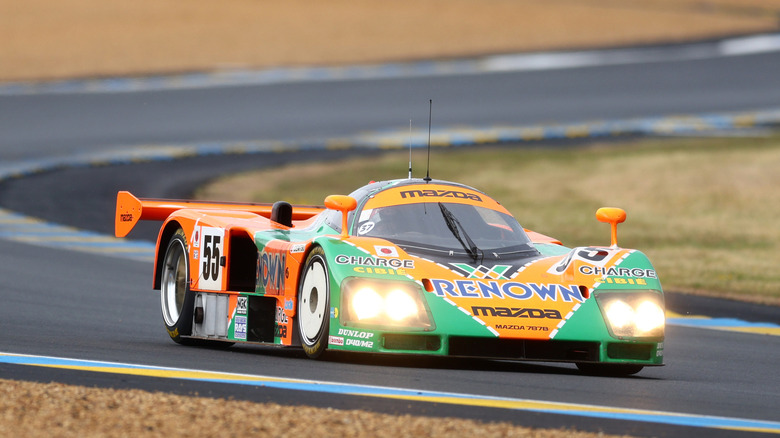 A Mazda 787B driving on track
