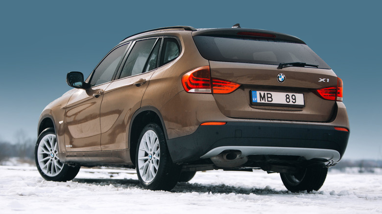2019 BMW X1 on a snow packed road