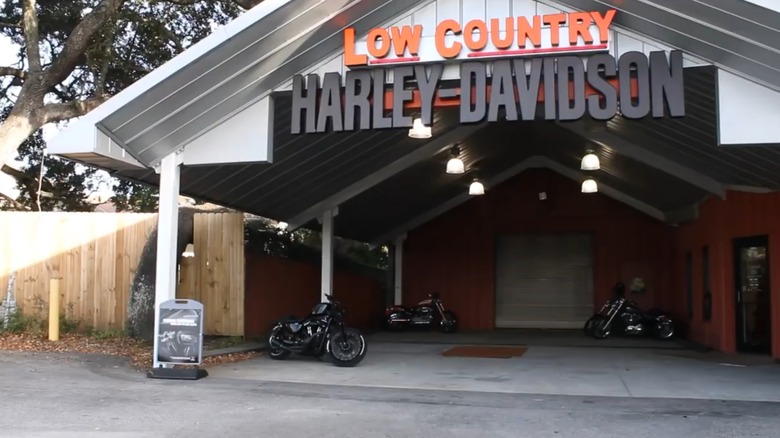 Bikes parked at the entrance of Low Country Harley-Davidson