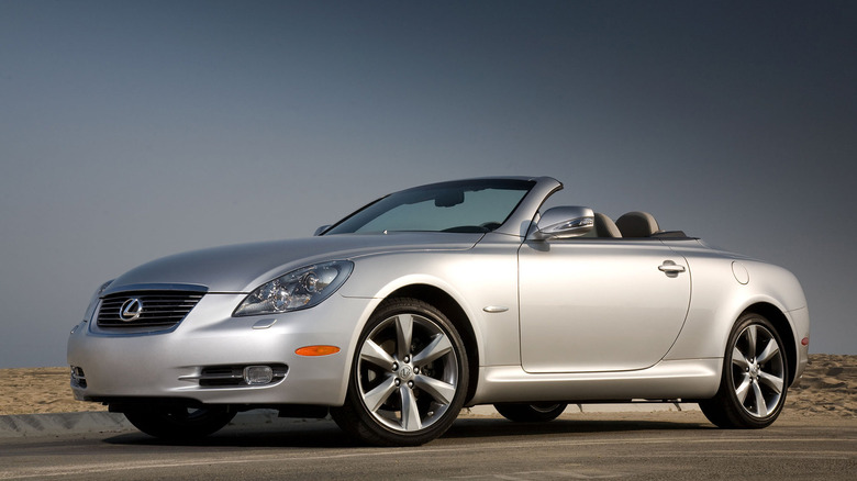 Lexus SC430 front 3/4 top down