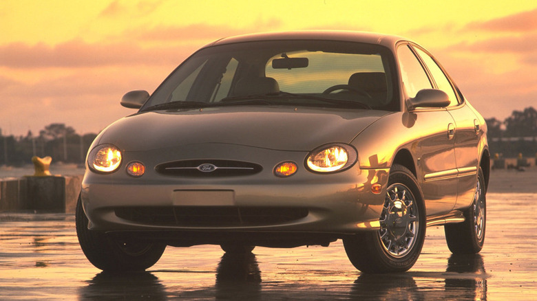 1996 Ford Taurus