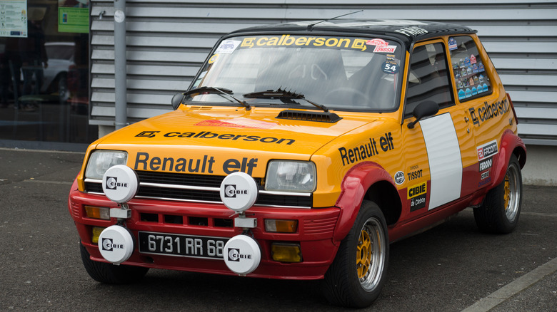 Front view of  Renault 5 alpine rally car parked in the street