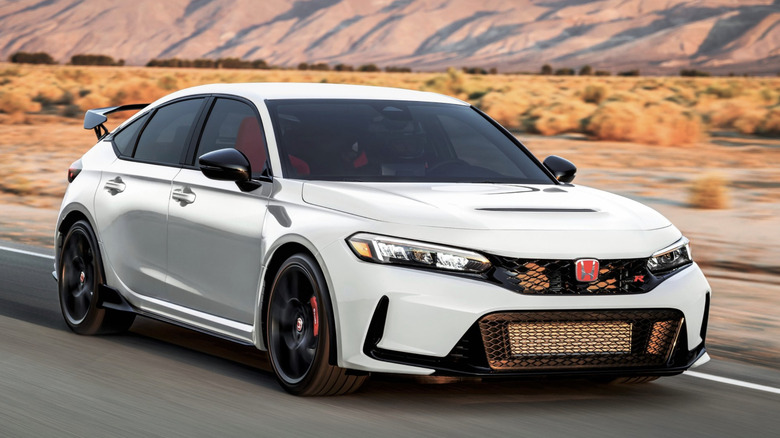 Honda Civic Type R driving through the desert