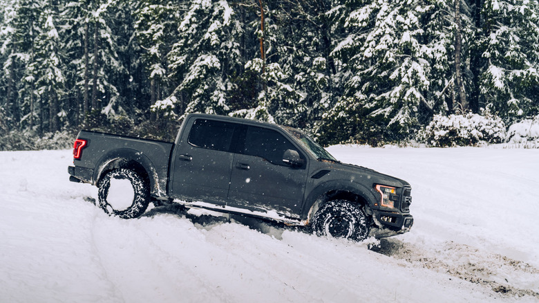 Seattle, WA, USA1/12/2022Ford Raptor driving in deep snow