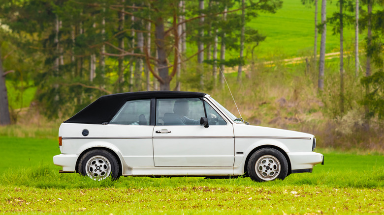 These Are The Most Hot Girl Cars