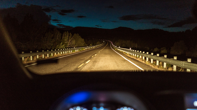 A position of a roadworthy pinch a car's headlight on.