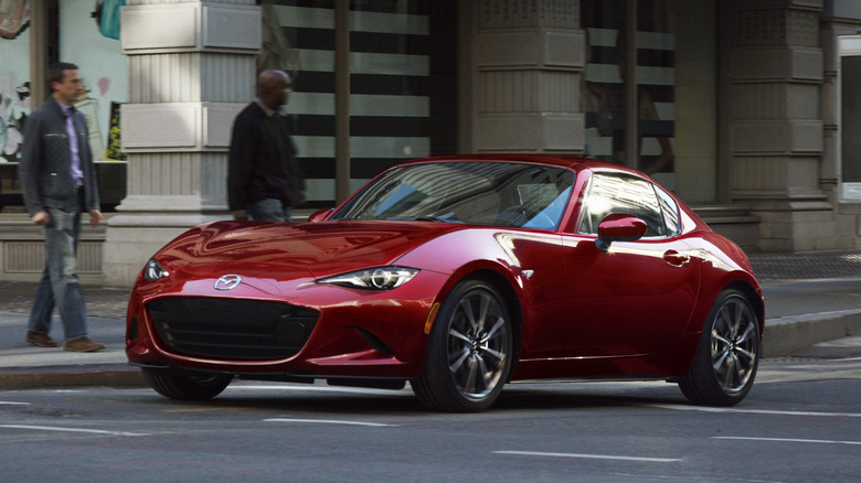 Mazda MX-5 Miata front 3/4