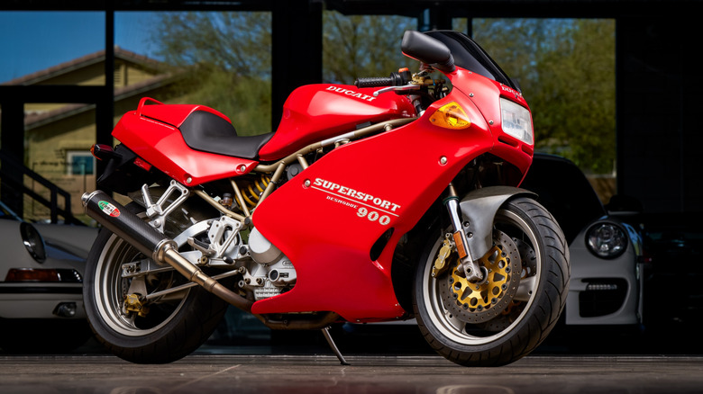 Ducati 900 SS