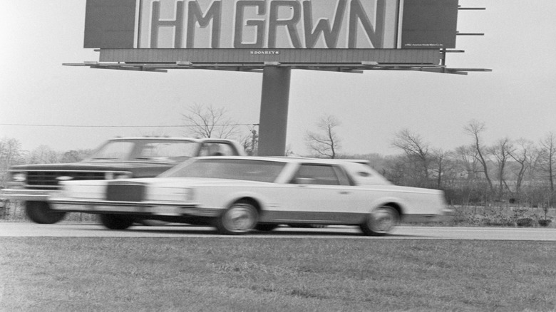 (Original Caption) 3/21/1983-Marysville, Ohio: This billborard depicting an enormous Ohio license plate with the letters 