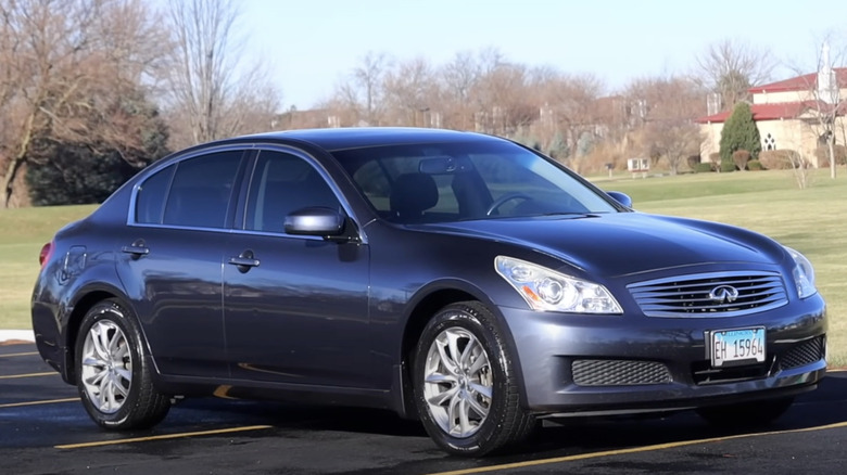 a 2006 Infiniti G35x parked in a parking lot on a sunny day